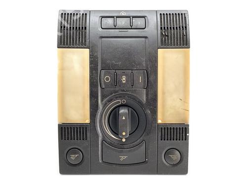 Luz interior Luz interior 39482248 39482248