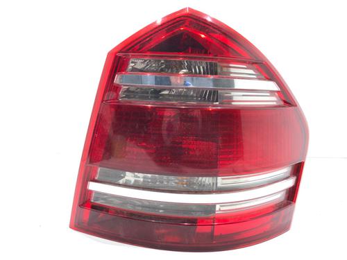 Used Right taillight Right taillight MERCEDES-BENZ GL-CLASS (X164) GL 320 CDI 4-matic (164.822) (224 hp) 39336505 39336505