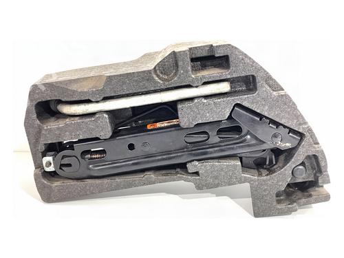 jack-kit-opel-corsa-e-hatchback-van-x15-2014-39366995 main image