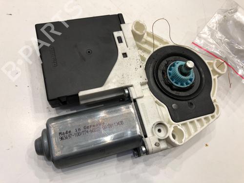 Right front window motor VW CC B7 (358) 2.0 TDI 4motion | BP39351976E20 - Image 2