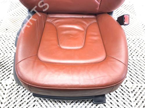 Right front seat AUDI A4 B8 Avant (8K5) 2.0 TDI | BP39306924C16 - Image 3