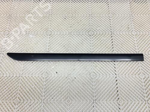 door-moulding-trim-mercedes-benz-r-class-w251-v251-2005-2006-2007-2008-2009-2010-2011-2012-2013-2014-2015-2016-2017-39352646 main image