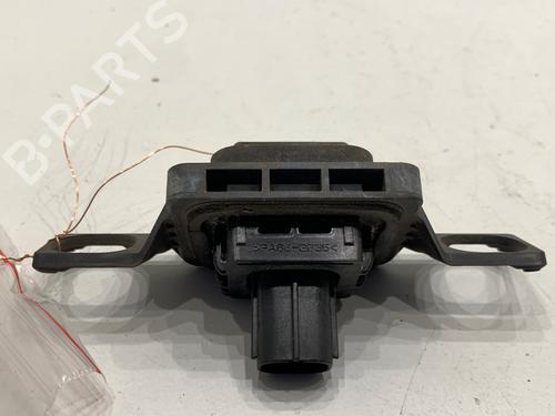 Used Tailgate handle Tailgate handle TOYOTA COROLLA Saloon (_E21_) 1.8 VVTi Hybrid (ZWE211, MZEA12) (98 hp) 39306275 39306275