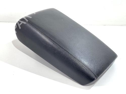 Used Armrest / Center console Armrest / Center console 39309491 39309491