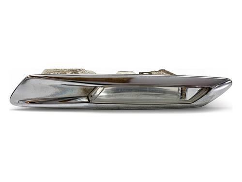 Used Right front indicator Right front indicator 39378151 39378151