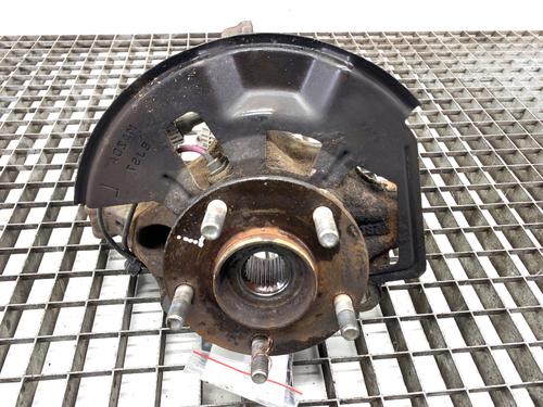 left-front-steering-knuckle-mazda-3-saloon-bm_-bn_-2013-2014-2015-2016-2017-2018-2019-39323359 main image