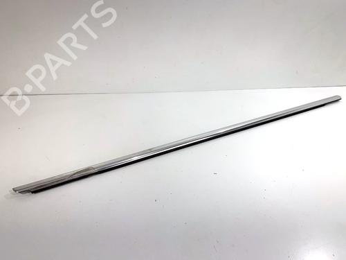 Used Door moulding trim Door moulding trim 39324912 39324912