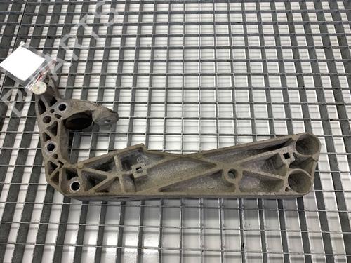 Engine mount BMW 5 (G30, F90) 520 d xDrive | BP39323436M89 - Image 2