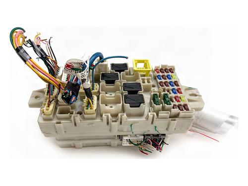 Used Fuse box Fuse box 39369352 39369352