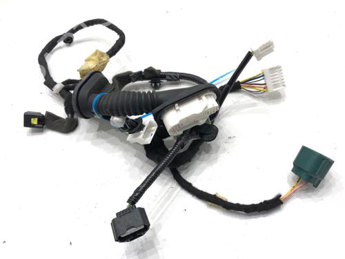 Used Wiring harness Wiring harness 39335263 39335263