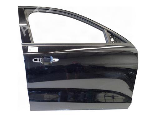 right-front-door-ford-focus-iv-turnier-hp-2018-39368784 main image