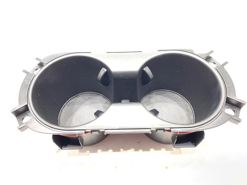 cupobject-holder-kia-xceed-cd-2019-39317072 main image