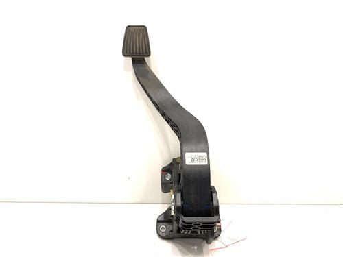 Used Pedal Pedal 39289698 39289698