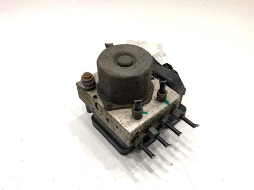 ABS pump TESLA MODEL S (5YJS) 85D AWD | BP39354642M43 - Image 3