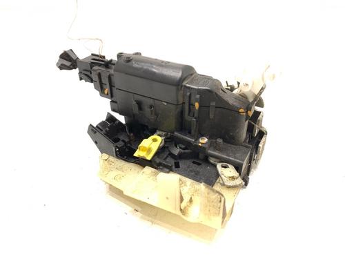 front-left-lock-dacia-duster-hs_-2010-2011-2012-2013-2014-2015-2016-2017-2018-39291711 main image
