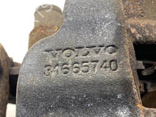 Left front brake caliper VOLVO XC60 II (246) B5 Mild-Hybrid AWD | BP39332675M105 - Image 4
