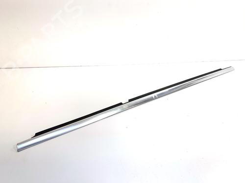 drliste-mercedes-benz-e-class-w212-2009-2010-2011-2012-2013-2014-2015-2016-39352552 main image