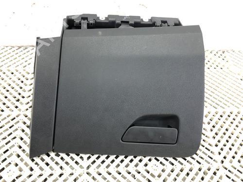 Used Glove box Glove box 39288636 39288636