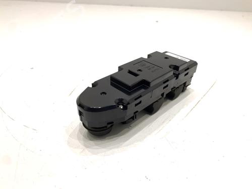 Switch BMW 5 Touring (E61) 520 d | BP39330668I30 - Image 3