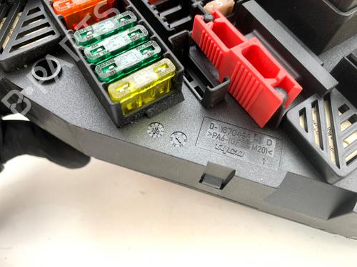 Fuse box BMW 5 (F10) 520 d | BP39660934E1 - Image 4
