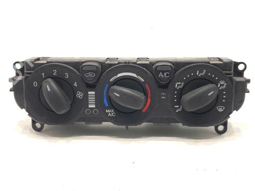 Used Climate control Climate control 39307346 39307346