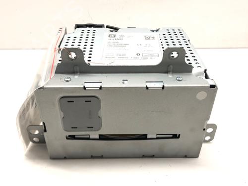 Used Radio Radio 39270536 39270536