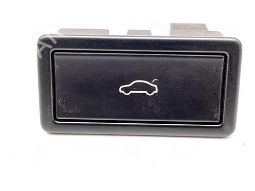 Used Switch Switch 39378219 39378219