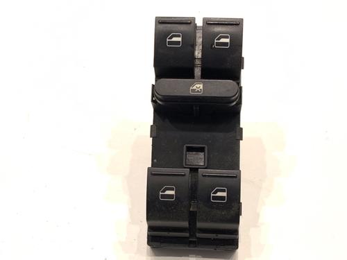 Used Switch Switch VW GOLF V (1K1) 1.9 TDI (105 hp) 39338048 39338048