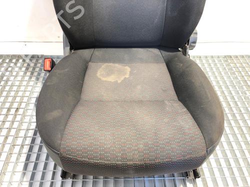 Left front seat PEUGEOT BOXER Van 2.2 BlueHDi 140 | BP39327612C15 - Image 2
