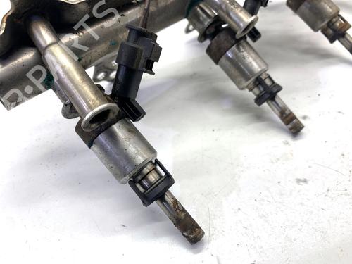 Injection rail VW PASSAT B7 Variant (365) 1.8 TSI | BP39334245M98 - Image 3