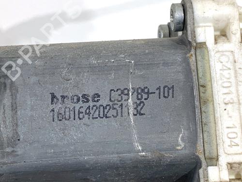Front right window mechanism JAGUAR F-PACE (X761) 2.0 TD4 | BP39324434C23 - Image 5