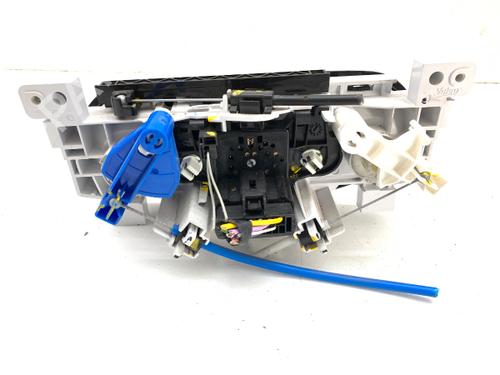 Climate control DACIA DUSTER (HS_) 1.2 TCe 125 4x4 | BP40558810I5 - Image 3