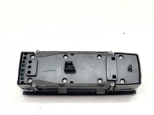Switch MERCEDES-BENZ CLS (C218) CLS 500 (218.373) | BP39366573I30 - Image 3