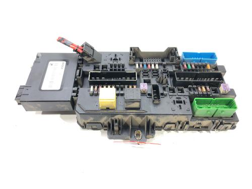 Used Fuse box Fuse box 39270163 39270163