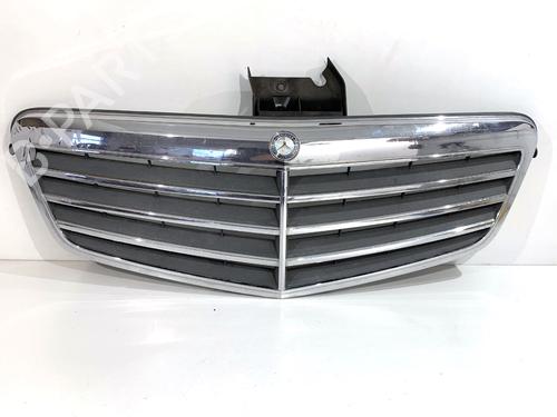 Grill Grill MERCEDES-BENZ E-CLASS (W212) E 350 CDI (212.025) (231 hp) 39340755 39340755