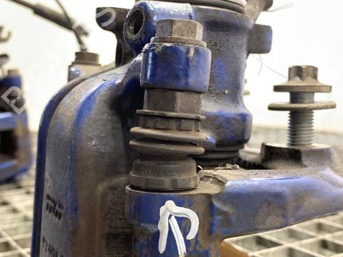 Left front brake caliper BMW X4 (G02, F98) xDrive M40 i | BP39367052M105 - Image 17