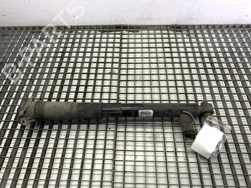 Used Right rear shock absorber Right rear shock absorber SEAT LEON ST (5F8) 2.0 Cupra 4Drive (300 hp) 39301370 39301370
