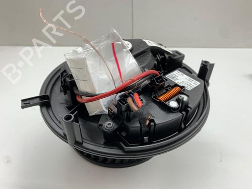 Heater blower motor VW ARTEON (3H7, 3H8) 2.0 TDI | BP39359982M62 - Image 3