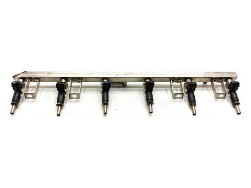 Used Injection rail Injection rail 39362628 39362628