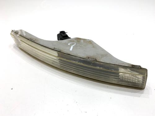 Right front indicator VW PASSAT B6 (3C2) 1.9 TDI | BP39304965C33 - Image 2