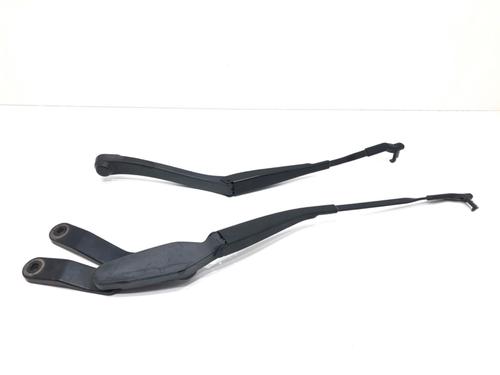 front-windshield-wiper-arm-mercedes-benz-e-class-w212-2009-2010-2011-2012-2013-2014-2015-2016-39290590 main image