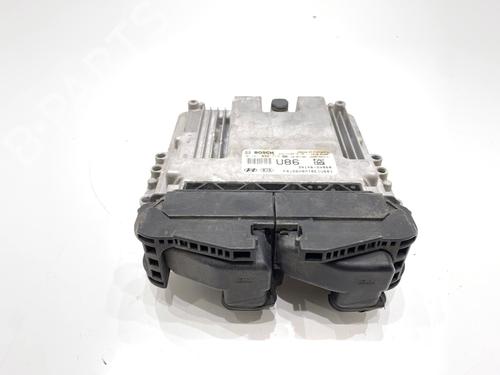 engine-control-unit-ecu-kia-ceed-sportswagon-jd-2012-2013-2014-2015-2016-2017-2018-39328839 main image