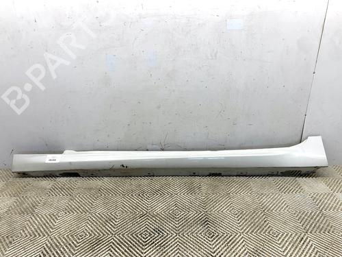 Used Left sideskirt Left sideskirt 39293057 39293057