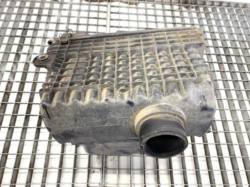 Used Air filter box Air filter box 39301536 39301536