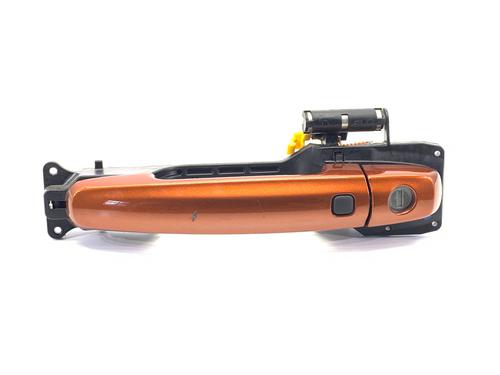 front-left-exterior-door-handle-suzuki-s-cross-2022-39290696 main image