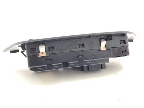Switch BMW X1 (E84) xDrive 28 i | BP39378660I30 - Image 2