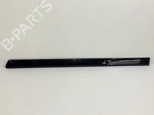 door-moulding-trim-audi-a4-b7-avant-8ed-2004-2005-2006-2007-2008-39308206 main image