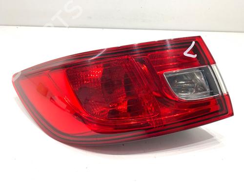 Used Left taillight Left taillight 39340057 39340057