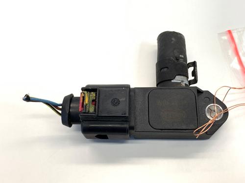 Used Electronic sensor Electronic sensor 39333703 39333703