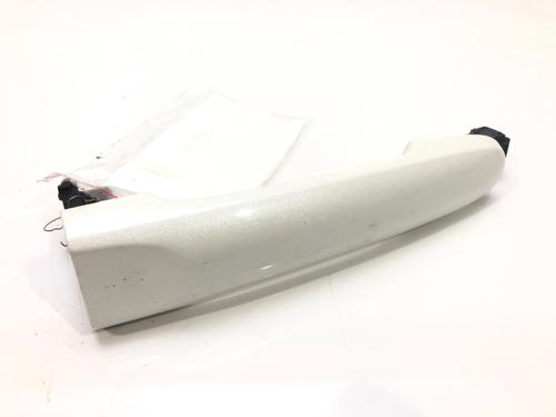 Used Rear right exterior door handle Rear right exterior door handle 39270008 39270008